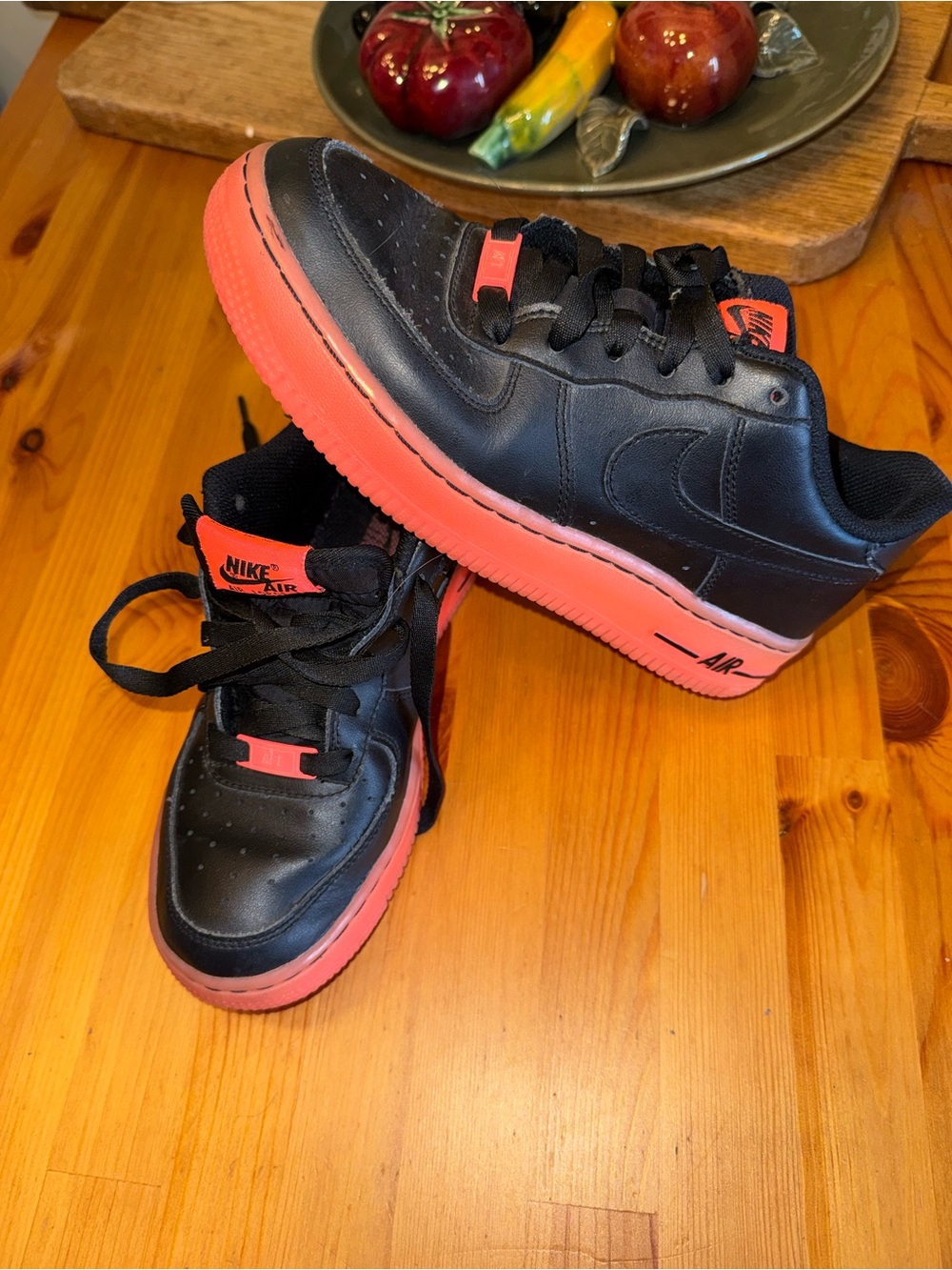 DEADSTOCK Nike Air Force 1 Premium GS 'Black Hot Lava'